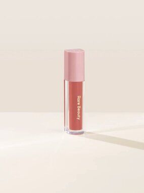 NWT Rare Beauty Stay Vulnerable Liquid Eyeshadow Nearly Apricot